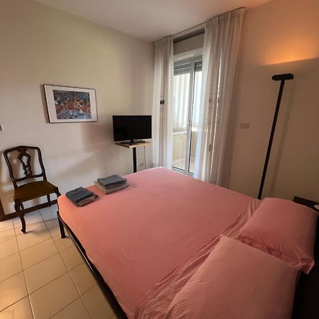 Apartamento La Casa Di Alberto Riva Ligure Exterior foto